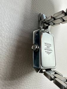 01-18846646: Nixon the paddington watch bent