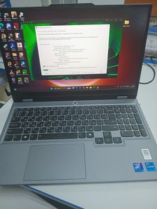 01-200581791: Lenovo loq 15iax9i luna