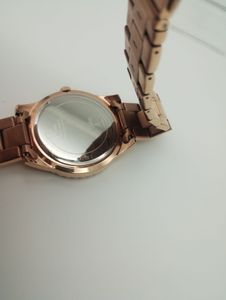 01-200547926: Guess gw0405l3