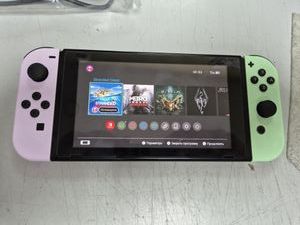 01-200590270: Nintendo switch