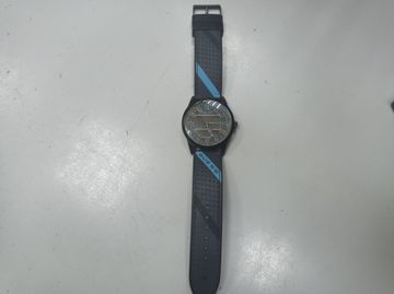 01-200769433: Guess w1300g3