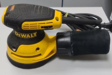 01-200778305: Dewalt dwe6423