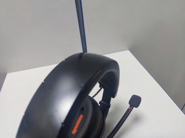 Б/в Навушники Jbl quantum 610 01-200809510