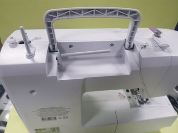 Б/у Швейная машина Minerva decormaster 01-200834675