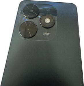 Б/в Мобільний телефон Tecno spark go 2024 3/64gb 01-200845348