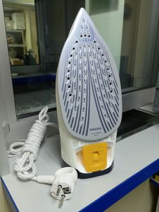 Б/в Праска Philips dst7030/20 01-200865284