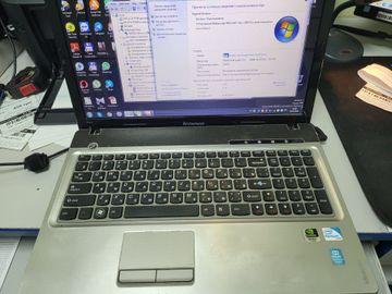 Б/в Ноутбук Lenovo 15/pentium p6000 ddr3/3gb ddr3/hdd 500 gb/geforce 310m 01-200880081