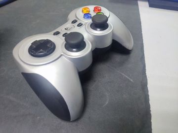 Б/в Геймпад Logitech wireless gamepad f710 01-200881847