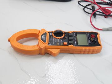 Б/в Мультиметр Accta at-1100 01-200882075