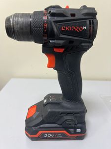 Б/у Шуруповерт Dnipro-M cd-200bc kit 1акб 2ah зп 01-200882686