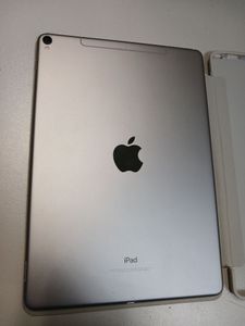 Б/в Планшет Apple ipad pro 10.5 2017 a1709 512gb cellular 01-200887237