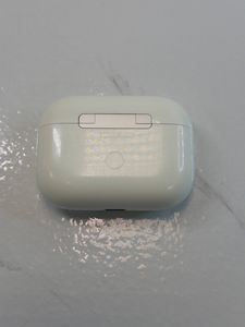 Б/в Навушники Apple airpods pro 2nd generation with magsafe charging case usb-c 01-200893140