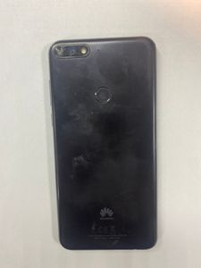 Б/в Мобільний телефон Huawei y7 prime 2018 3/32gb 01-200902310
