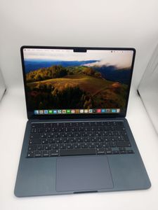 Б/в Ноутбук Apple macbook air 13.6/ m2 / ram 16gb/ ssd 256gb/ gpu 8 core 01-200907168