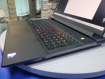 Б/в Ноутбук Hp 18/core i9-13980hx ddr4/16gb ddr4/ssd 1000 gb/geforce rtx4090 16gb 01-200907503