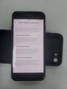 Б/в Мобільний телефон Apple iphone se 2020 64gb 01-200911885