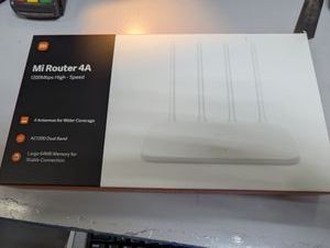 Б/у Беспроводный маршрутизатор Xiaomi mi wifi router 4a global 01-200912469