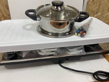 16-000205860: Gourmetmaxx raclette and fondue set