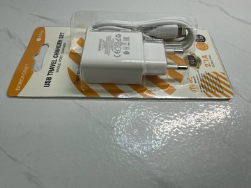 Б/у Сетевое зарядное устройство Borofone ba74a 16-000273040