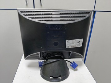 Б/в Монітор Samsung 152v p 01-200948969