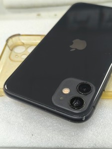 Б/в Мобільний телефон Apple iphone 11 64gb 01-200915029