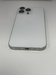 Б/в Мобільний телефон Apple iphone 16 pro max 512gb esim 01-200973417