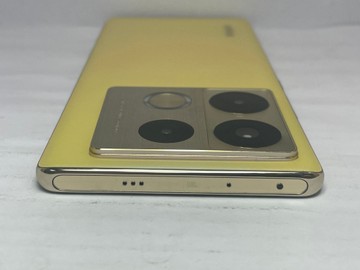 Б/у Мобільний телефон Infinix note 40 pro 8/256gb 01-200973902