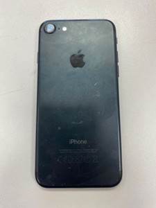 Б/в Мобільний телефон Apple iphone 7 32gb 01-200989003