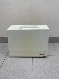 Б/в Швейна машина Janome le22 01-200990112