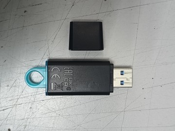 Б/в Флешка Kingston 64gb 01-200997199