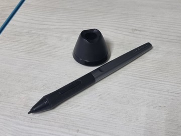 Б/в Графічний планшет Huion inspiroy h1060p 01-201011691