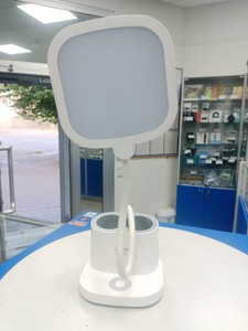 Б/в Лампа настільна Quantum verona qm-tl1060 01-201012413