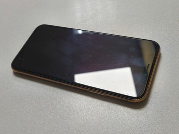 Б/в Мобільний телефон Apple iphone xs 64gb 01-201030517