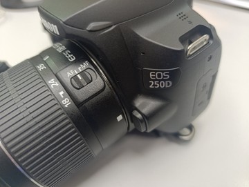 Б/в Фотоапарат Canon eos 250d kit 18-55mm ef-s is stm 01-201040992