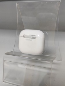 Б/в Навушники Apple airpods 4 with active noise cancellation 01-201045268