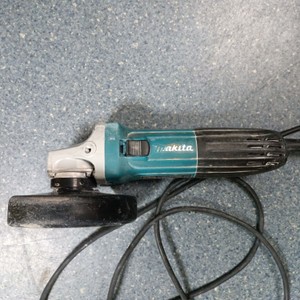 Б/в Кутова шліфмашина Makita ga5030 01-201072034