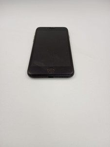 Б/в Мобільний телефон Apple iphone 7 32gb 01-201075578