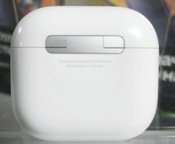 Б/в Навушники Apple airpods 4 with active noise cancellation 01-201092264