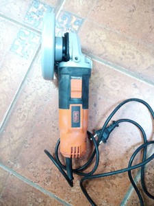 Б/в Кутова шліфмашина Black&Decker kg912 01-201097031