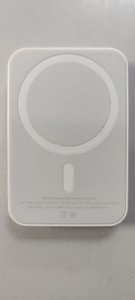 Б/в Повербанк Battery Pack magsafe 5000mah 01-201140082