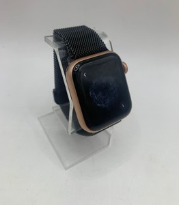 Б/в Смарт-годинник Apple watch se gps 40mm aluminum case 01-201143212