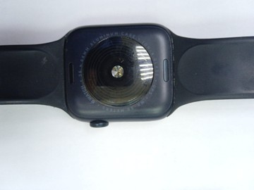 Б/в Смарт-годинник Apple watch se 2 gps 44mm aluminium case 01-201143207