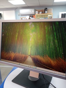 Б/в Монітор Dell p2210f 01-201160298