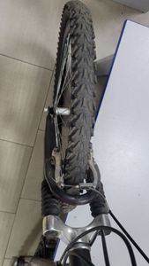 01-200512444: Cube aim 26'' 2013