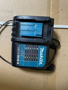 01-200621519: Makita dum111syx с акб и зу