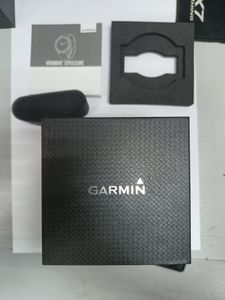 01-200625151: Garmin vivomove luxe premium-black milanese
