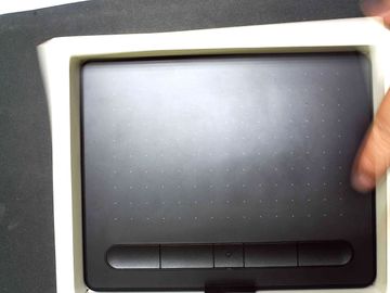 01-200629384: Wacom ctl-4100