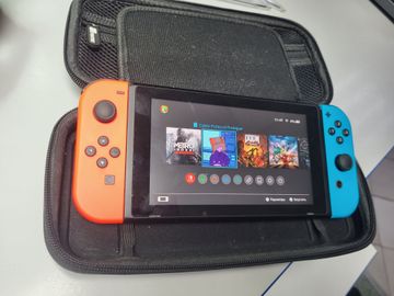 01-200759878: Nintendo switch