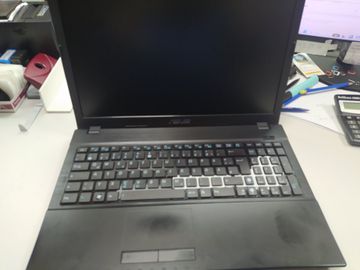 Asus 15/core i5 2450m ddr3/12gb ddr3/hdd *відсутній/ssd 300 gb/*інтегрована