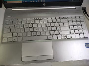 01-200795505: Hp 15/core i3 8145u ddr4/4gb ddr4/hdd *відсутній/ssd 128 gb/*інтегрована